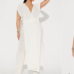 Fashion Nova Elegant Cream V-Neck Dress